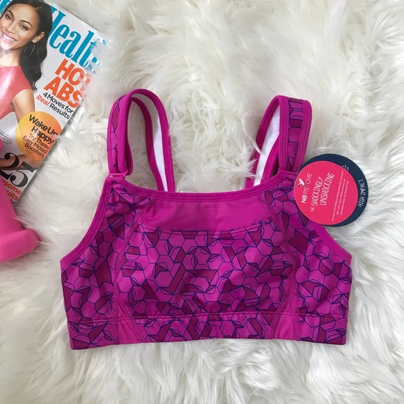 new balance shockingly unshocking sports bra